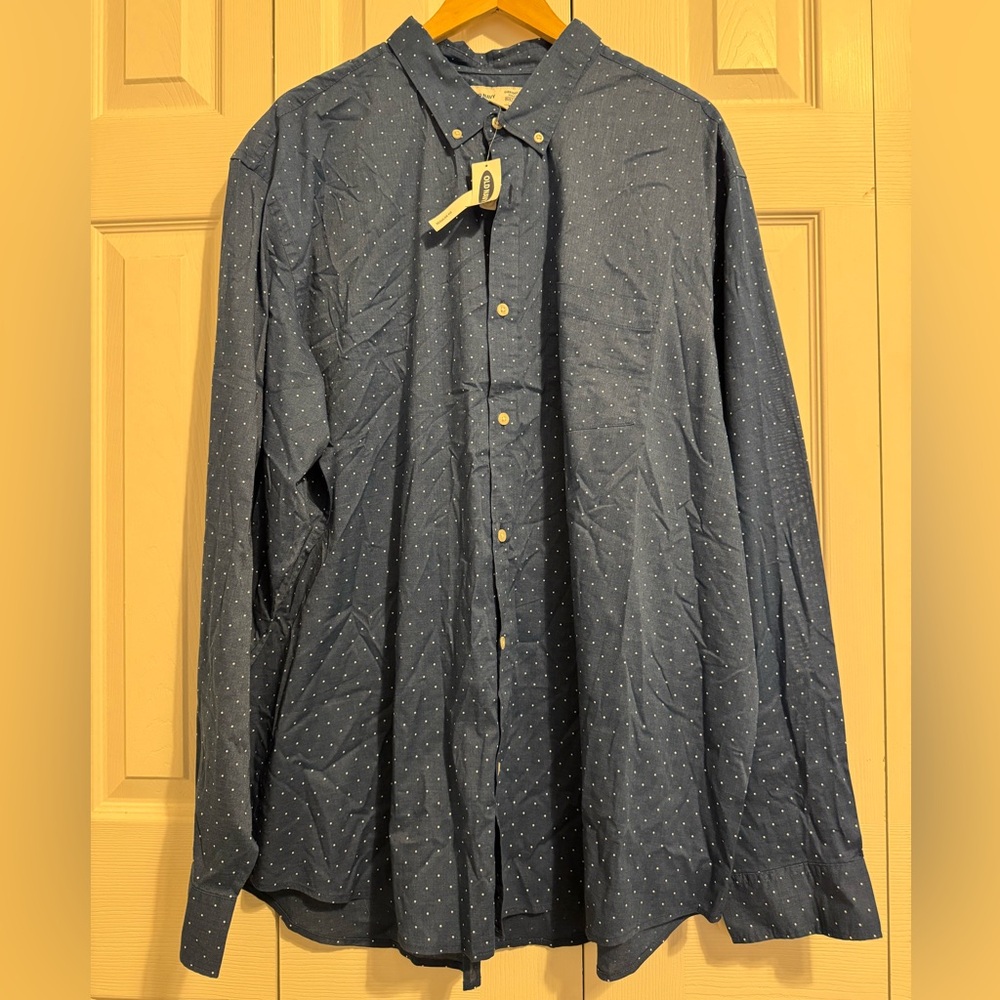 Old Navy Blue Casual Button Down Shirt